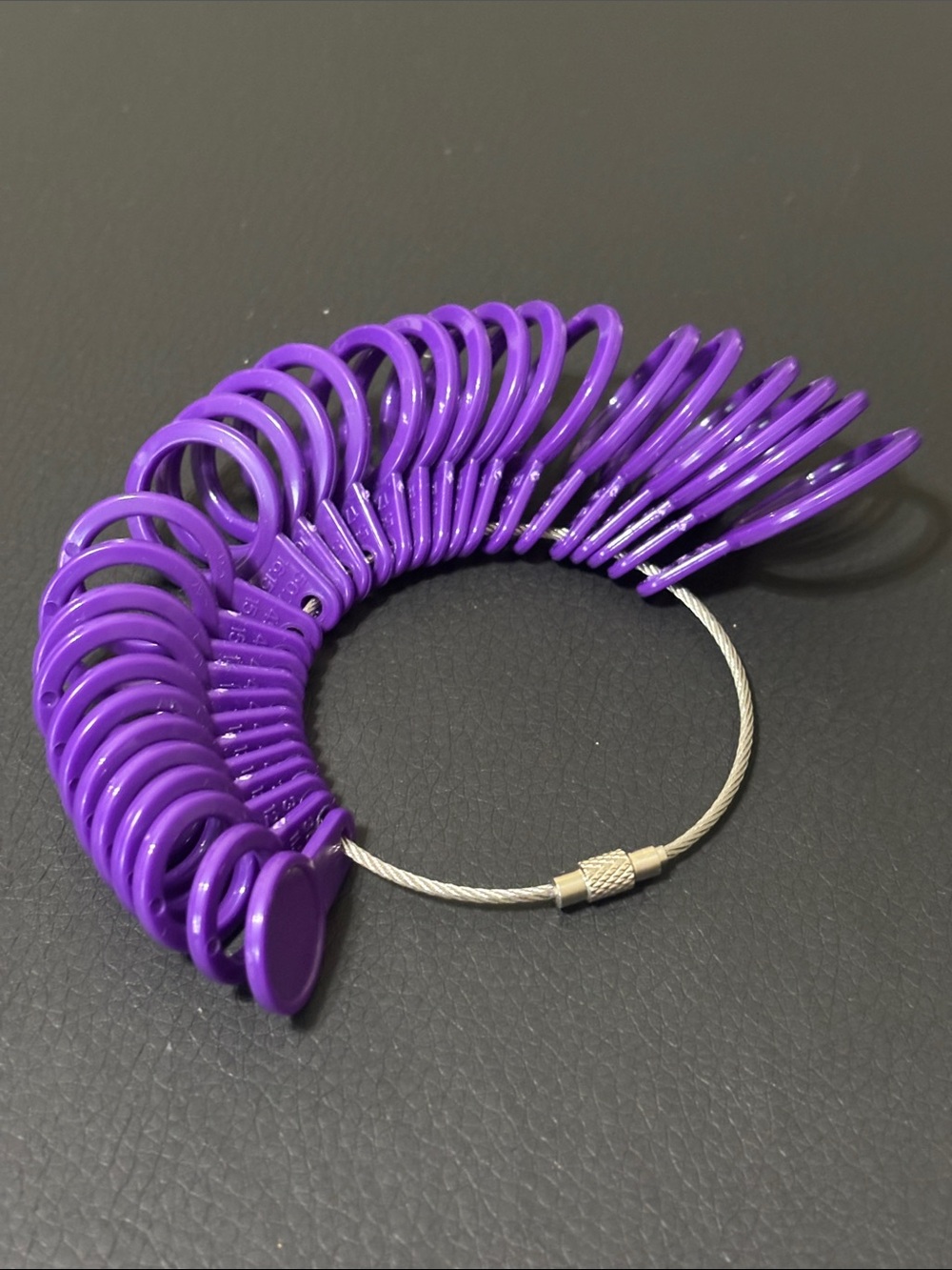 Ring sizer free with jewelry purchase